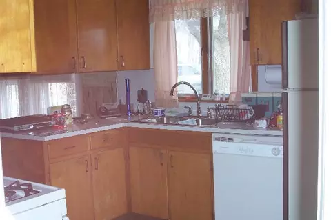 54 Laurel Ave, Schenectady, NY 12304 photo 6