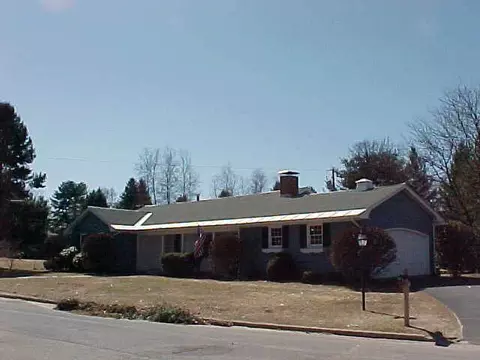 108 Lamont Ave, Corinth, NY 12822 photo 2