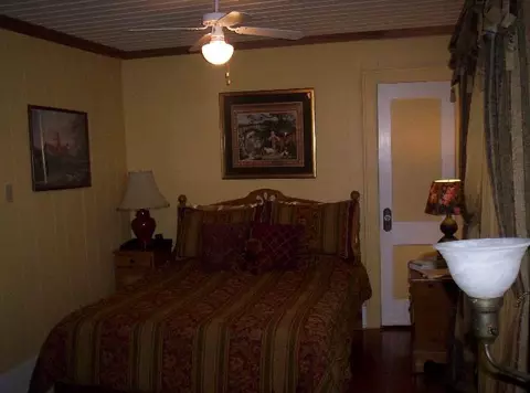 742 Hampton Ave, Schenectady, NY 12309 photo 7