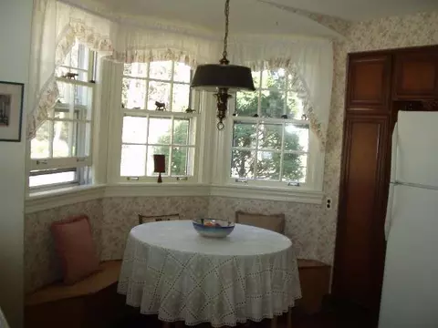 73 Fernbank Ave, Delmar, NY 12054 photo 5