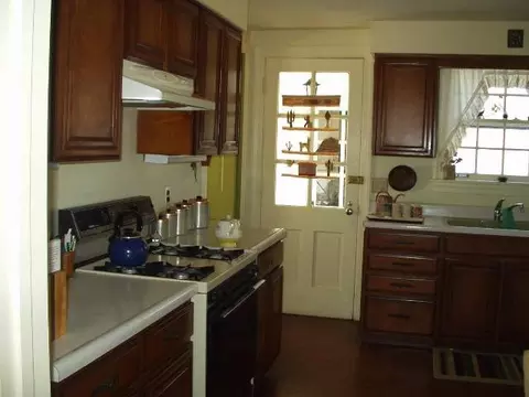 73 Fernbank Ave, Delmar, NY 12054 photo 4