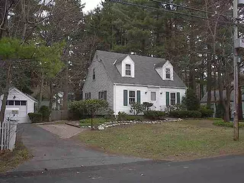 94 Winne Rd, Delmar, NY 12054 photo 2