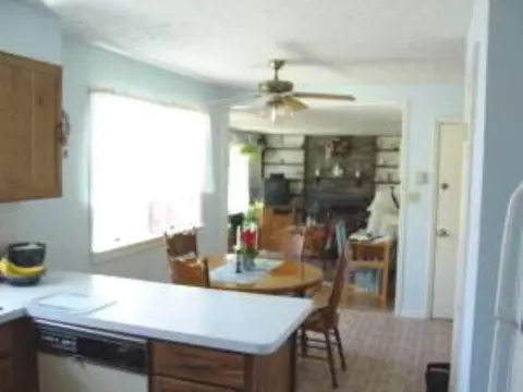 337 Bullock Rd, Slingerlands, NY 12159 photo 5