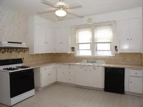 1134 Forest Rd, Schenectady, NY 12303 photo 3