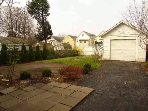 1134 Forest Rd, Schenectady, NY 12303 photo 5