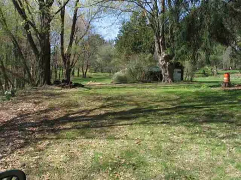 111 Simmons Rd, Glenmont, NY 12077 photo 5
