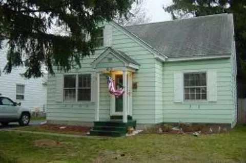 66 Maplewood Ave, Albany, NY 12203 photo 1