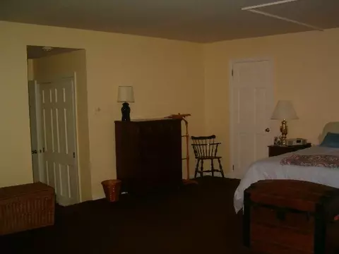 509 Huron Rd, Delmar, NY 12054 photo 9