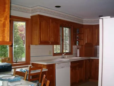 509 Huron Rd, Delmar, NY 12054 photo 2