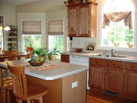 62 Fields End Dr, Glenmont, NY 12077 photo 4
