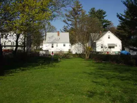 41 Harrison Ave, Delmar, NY 12054 photo 2
