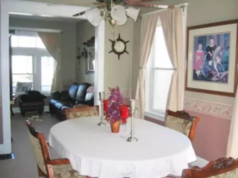 46 Willow Ave, Schenectady, NY 12304 photo 6