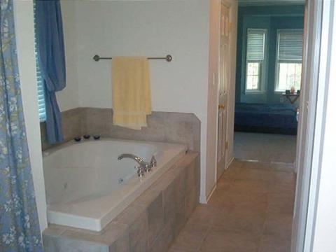 5 Gullane Dr, Slingerlands, NY 12159 photo 11