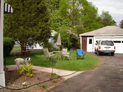 225 16th St, Schenectady, NY 12306 photo 3