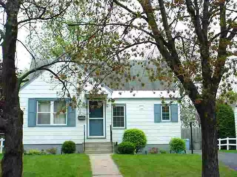1126 Mcclellan St, Schenectady, NY 12309 photo 1