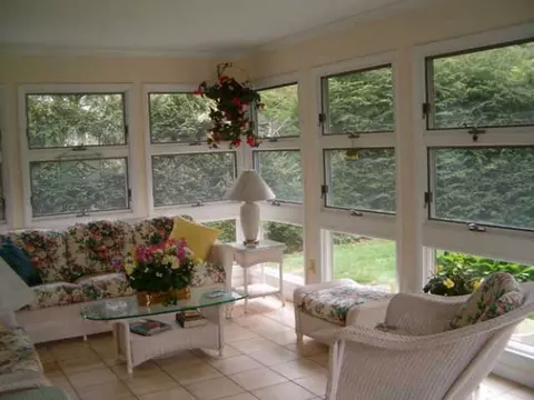 82 Devon Rd, Delmar, NY 12054 photo 2