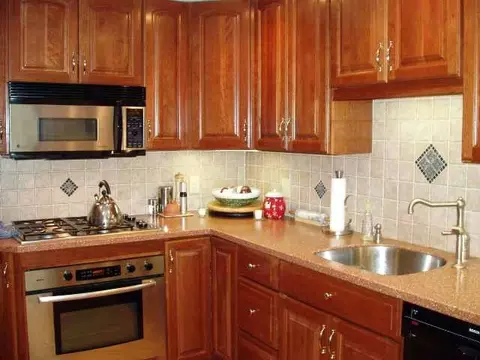 6 Olde Coach Rd, Glenmont, NY 12077 photo 3