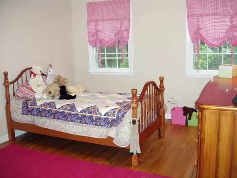 6 Olde Coach Rd, Glenmont, NY 12077 photo 8