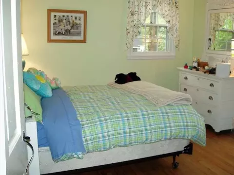 6 Olde Coach Rd, Glenmont, NY 12077 photo 9