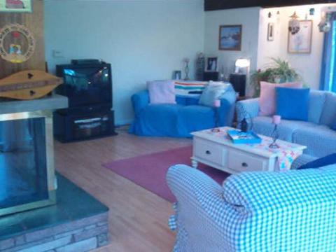130 Cherry Ave, Delmar, NY 12054 photo 4