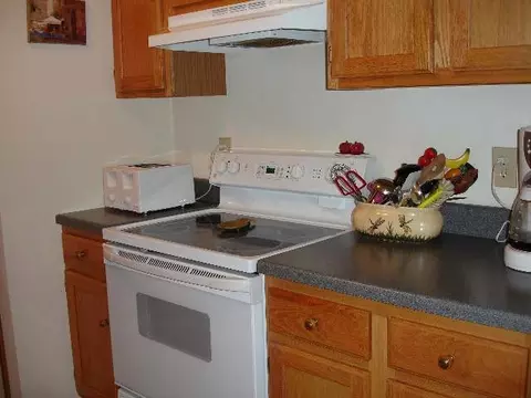 10 Trinity Pl, Selkirk, NY 12158 photo 6