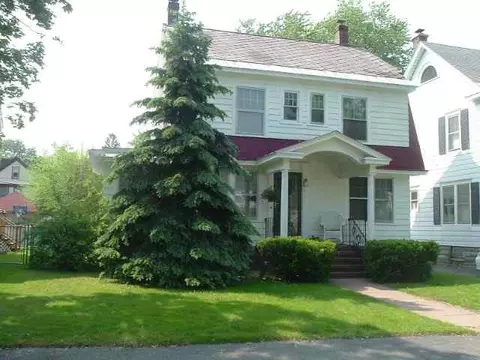 809 Decamp Ave, Schenectady, NY 12309 photo 1