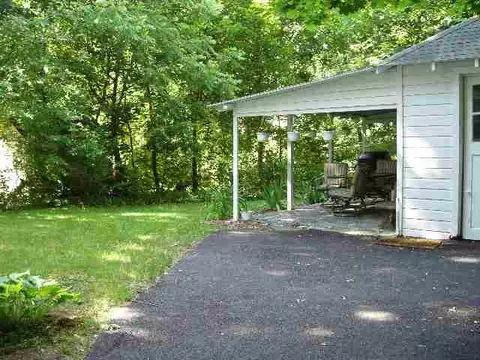 175 Adams St, Delmar, NY 12054 photo 8