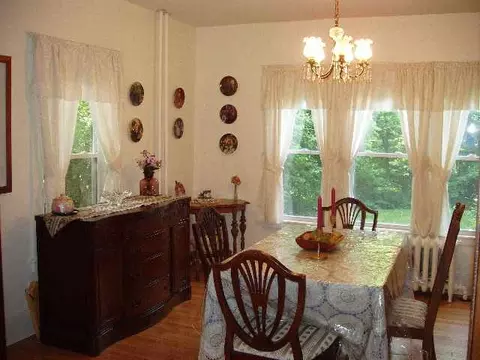 175 Adams St, Delmar, NY 12054 photo 4
