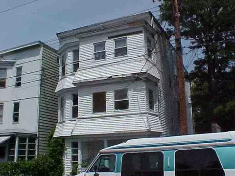 623 Bluff Ave, Schenectady, NY 12303 photo 3