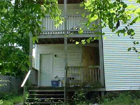 623 Bluff Ave, Schenectady, NY 12303 photo 2
