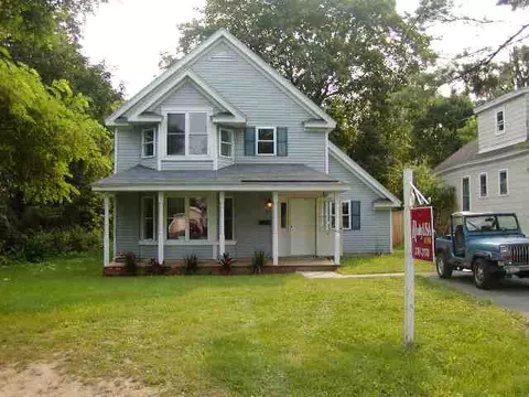 10 Stevenson St, Schenectady, NY 12308 photo 1