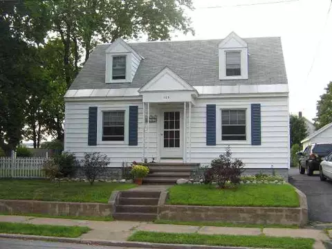 105 Walnut St, Corinth, NY 12822 photo 1