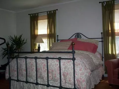 723 Hampton Ave, Schenectady, NY 12309 photo 11