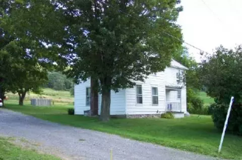 281 Dow St, Cobleskill, NY 12043 photo 1