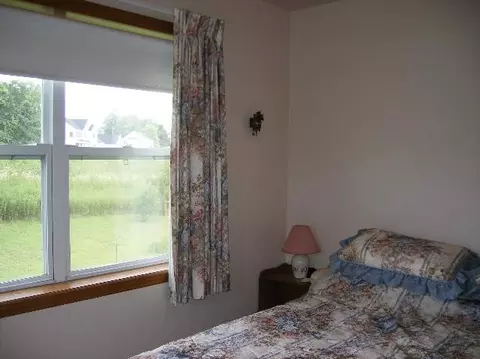 32 Trinity Pl, Selkirk, NY 12158 photo 7