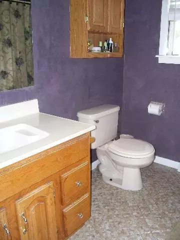 2 Adare Rd, Troy, NY 12180 photo 11