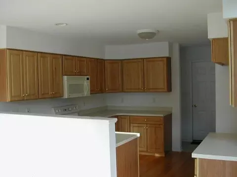 54 Crescent Creek Way, Selkirk, NY 12158 photo 9