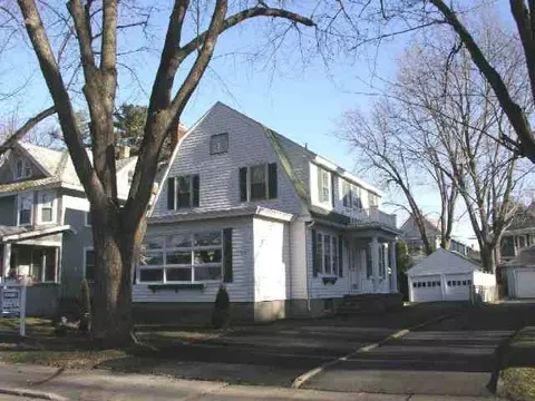 830 Wright Ave, Schenectady, NY 12309 photo 9