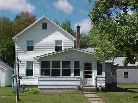 369 W Maple St, Corinth, NY 12822 photo 3