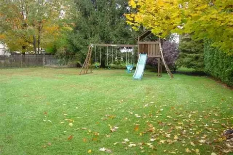 10 Cayuga Ct, Slingerlands, NY 12159 photo 8