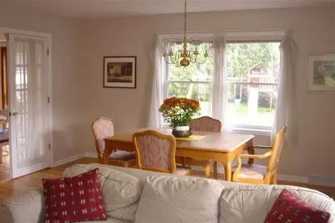 10 Cayuga Ct, Slingerlands, NY 12159 photo 4