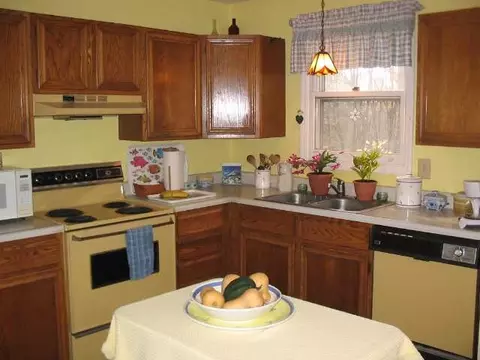 39 Jacob Dr, Delmar, NY 12054 photo 7