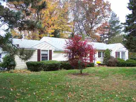 488 Dawson Rd, Delmar, NY 12054 photo 2