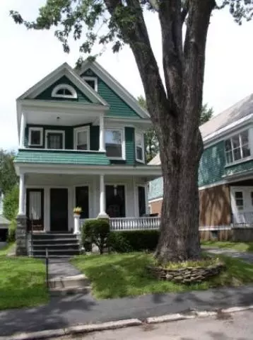 809 Hampton Ave, Schenectady, NY 12309 photo 1