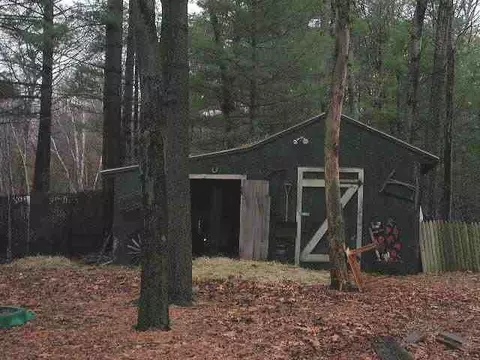 57 Werner Rd, Halfmoon, NY 12065 photo 3