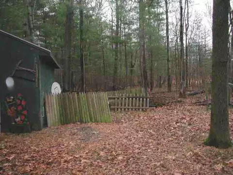 57 Werner Rd, Halfmoon, NY 12065 photo 2