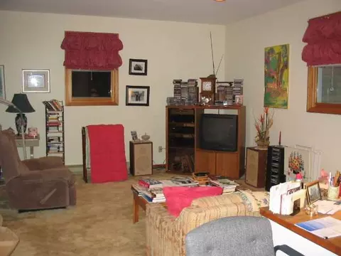 39 Carstead Dr, Slingerlands, NY 12159 photo 9