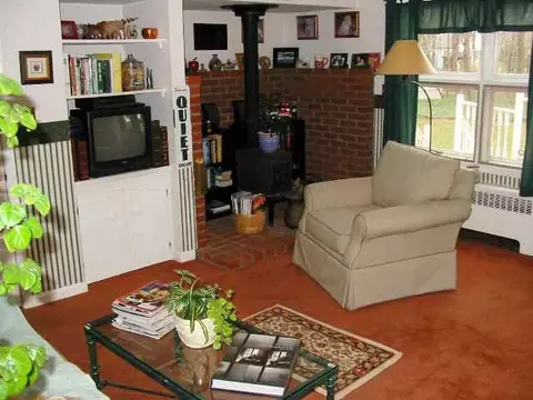 111 Winne Rd, Delmar, NY 12054 photo 5
