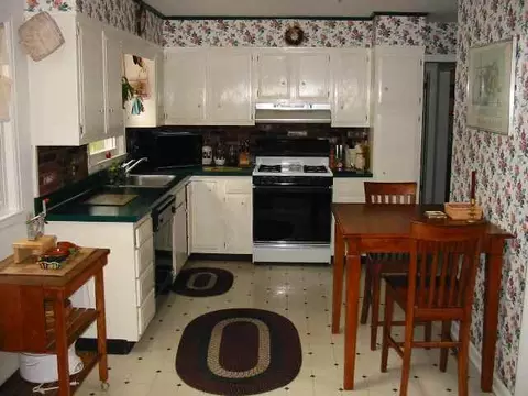 111 Winne Rd, Delmar, NY 12054 photo 4