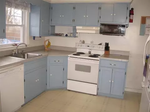 300 Nimitz Rd, Schenectady, NY 12304 photo 11